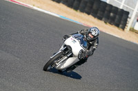 enduro-digital-images;event-digital-images;eventdigitalimages;mallory-park;mallory-park-photographs;mallory-park-trackday;mallory-park-trackday-photographs;no-limits-trackdays;peter-wileman-photography;racing-digital-images;trackday-digital-images;trackday-photos